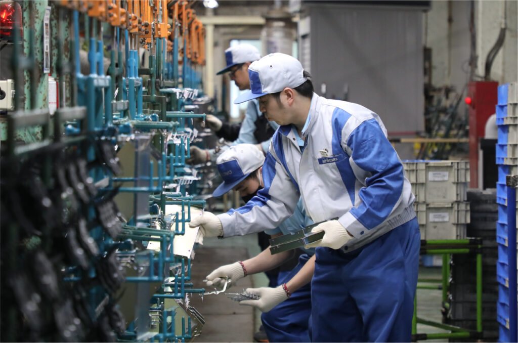 鍍金事業部 鍍金課　鍍金事業部 鍍金課　T・Nさんさん