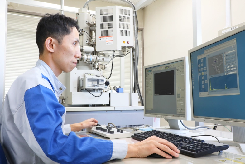 重防食塗装・金属試験片の加工・分析